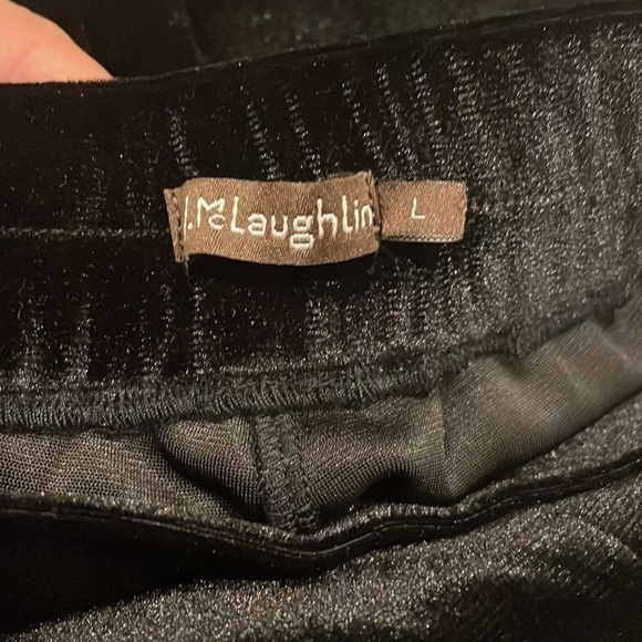 J. McLaughlin Jerry Pants NWT Size Large Black & Red Embellished Sides - Picture 6 of 12